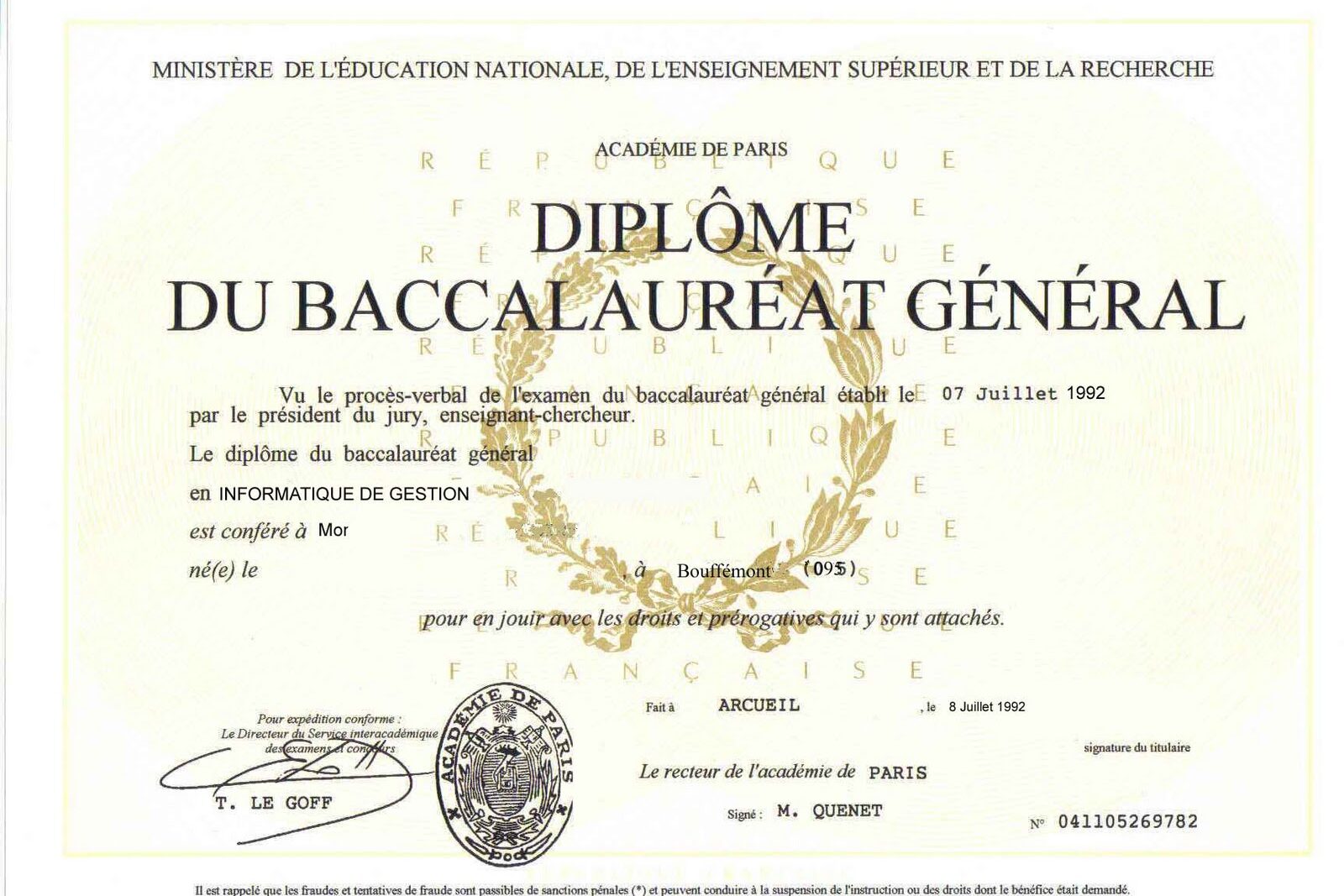 Diplôme authentique en France